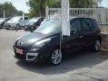 1 RENAULT Scenic